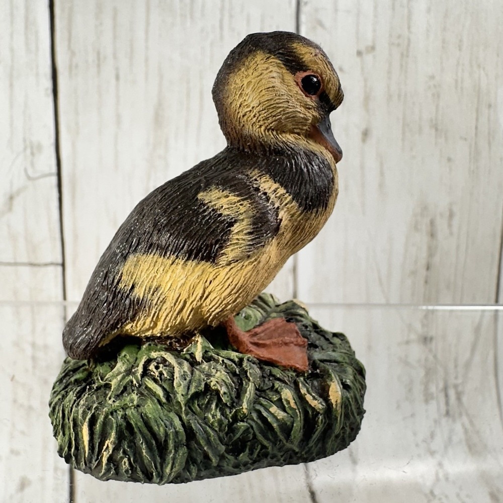 The Bronze Menagerie Cold Cast Bronze Mallard Duckling Figurine By‎ Deaton
